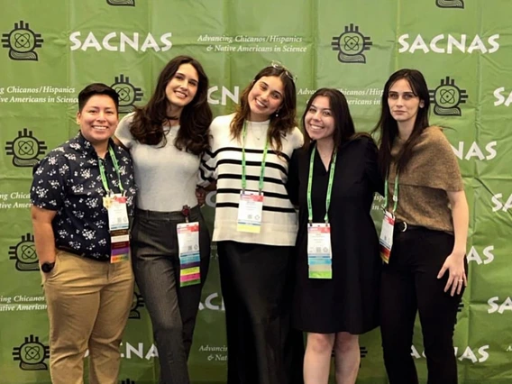 SACNAS Students at a SACNAS event
